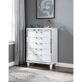 Genoa G05790-CH Chest , Sparkling White (Option: White)